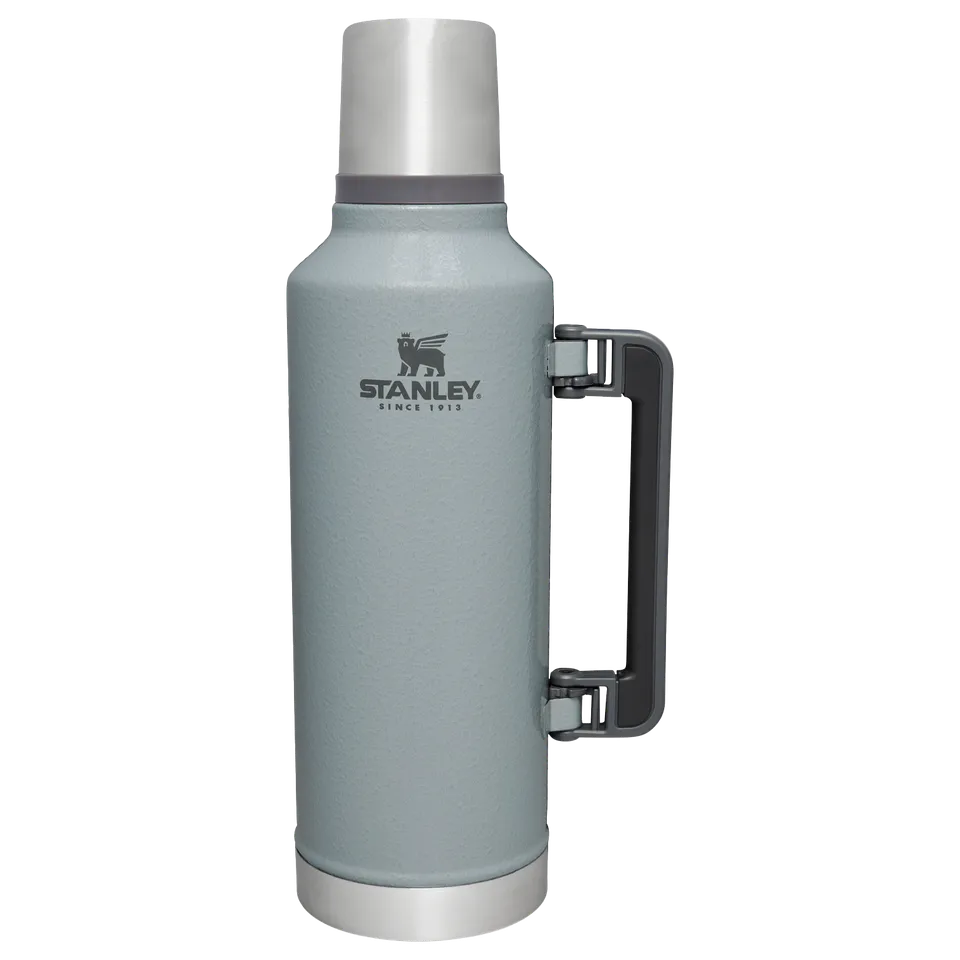 stanley-1913-classic-legendary-bottle-2-5-qt-vacuum-insulated-stainless-steel-ju image 1