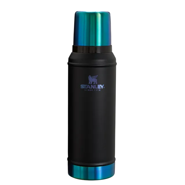stanley-1913-black-chroma-classic-legendary-bottle-1-0-qt-insulated-with-twist-a image 1