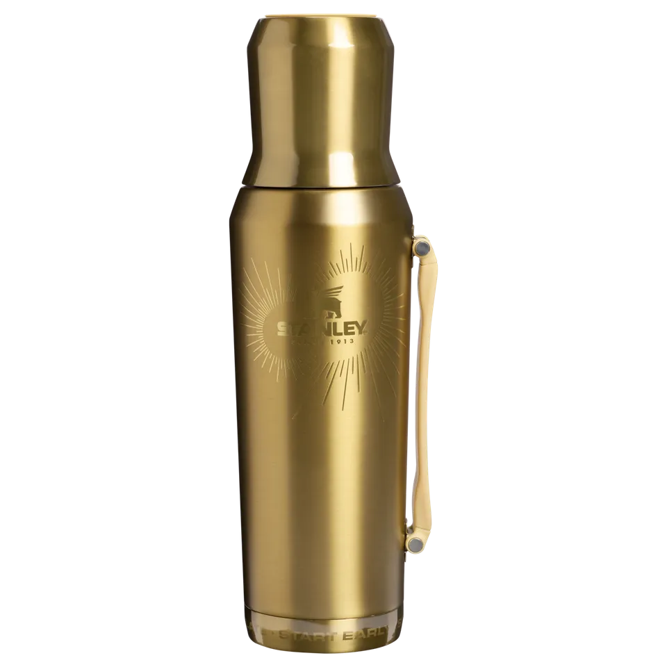 stanley-1913-the-messi-x-stanley-ideal-mate-bottle-1-3-qt-gold-leakproof-insulat image 1
