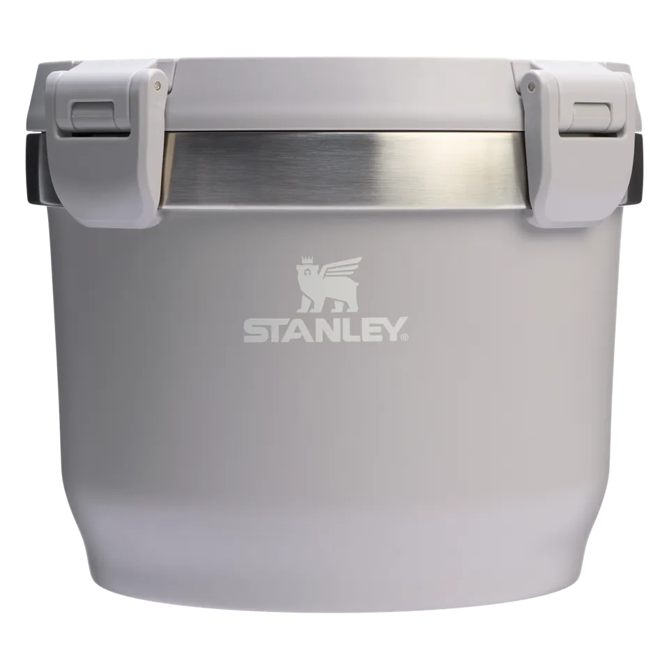 stanley-1913-the-fresh-to-table-stay-hot-crock-3-qt-vacuum-insulated-food-crock- image 1