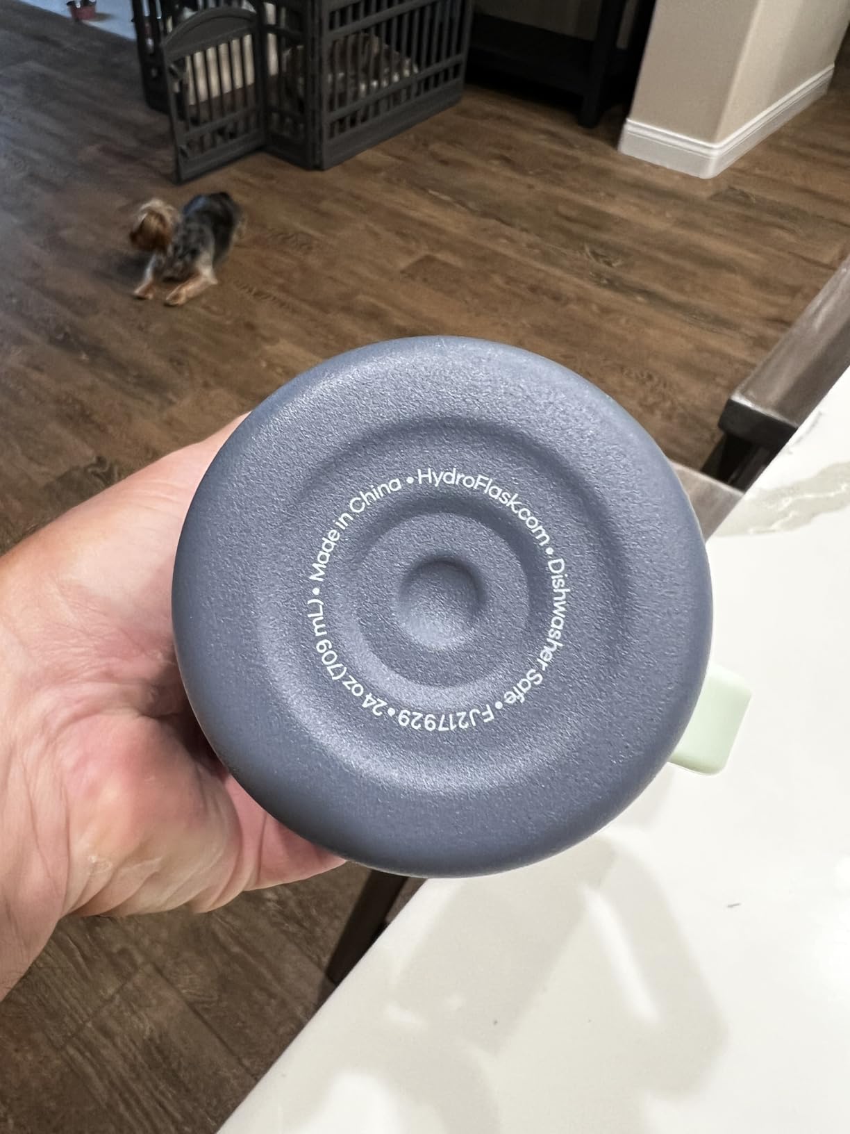 Straw lid frustrating