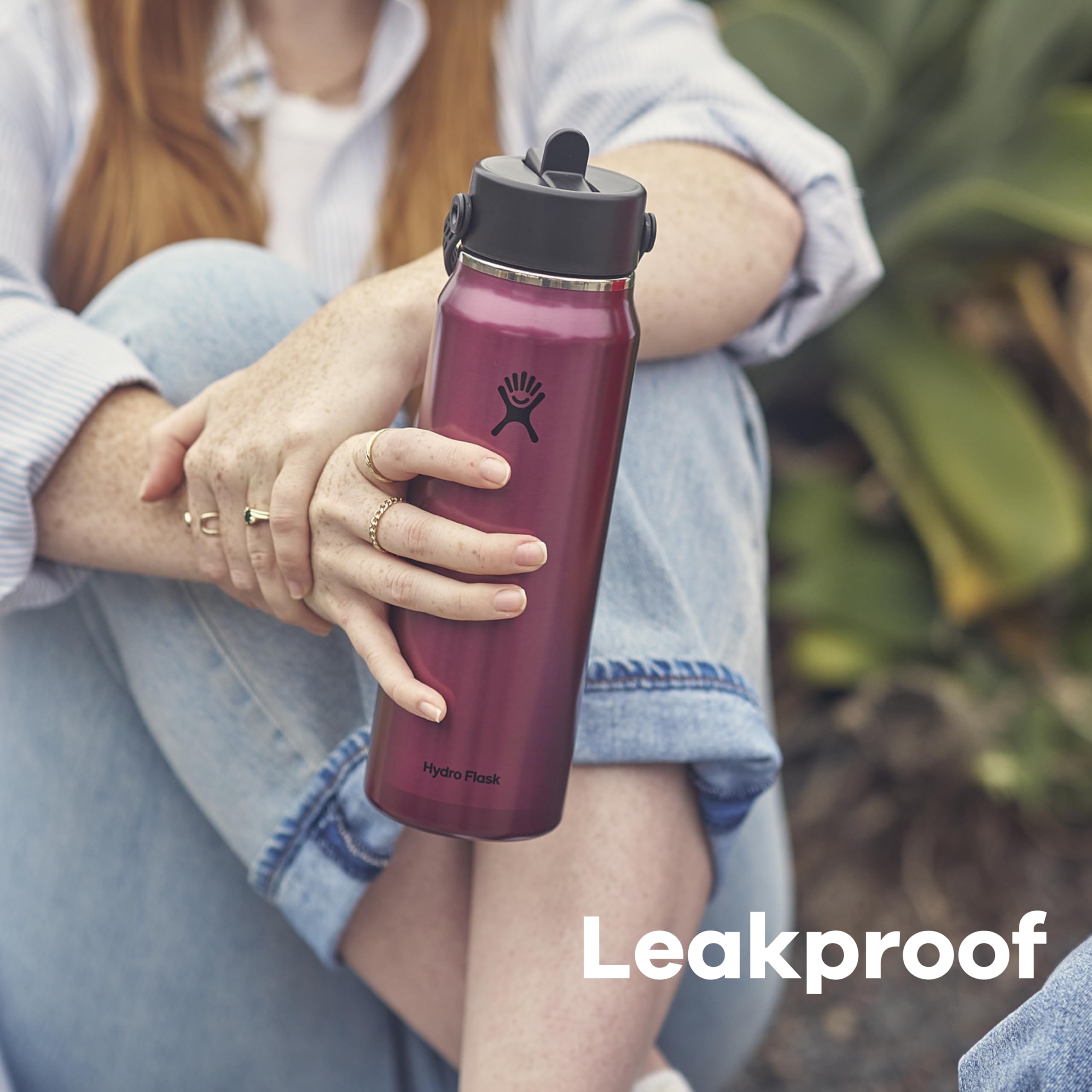hydro-flask-32-oz-lightweight-wide-straw-lid-water-bottle-insulated-stainless-st image 7