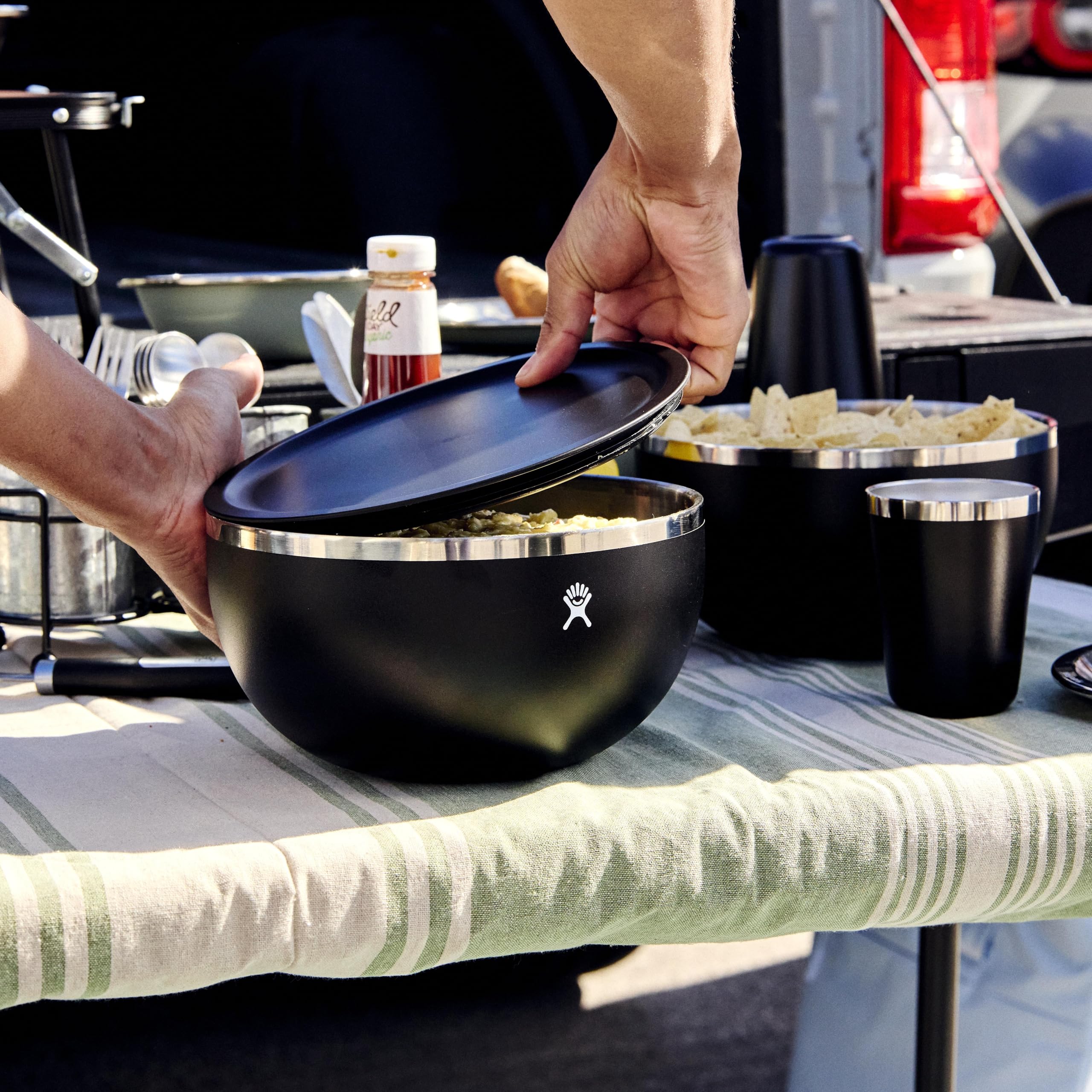 hydro-flask-outdoor-kitchen-insulated-serving-bowl-with-lid-3-quart-stainless-st image 5
