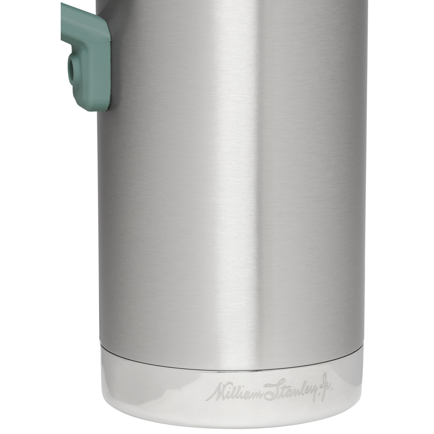 stanley-1913-foundry-series-forge-thermal-bottle-1-4-qt-heavy-gauge-cold-rolled- image 4
